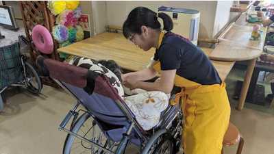 ＜営業＞インセンティブ最大30万円！介護業界とのコネクションを活かして外国人人材の活用提案にサンカク！	